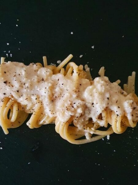 Spaghetti cacio e pepe